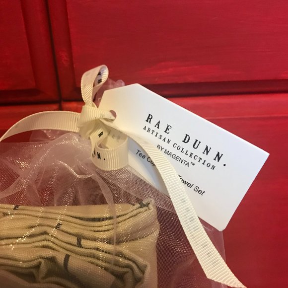 Rae Dunn Mom Tea cup and towel gift set NWT Mother's Day - Picture 3 of 9